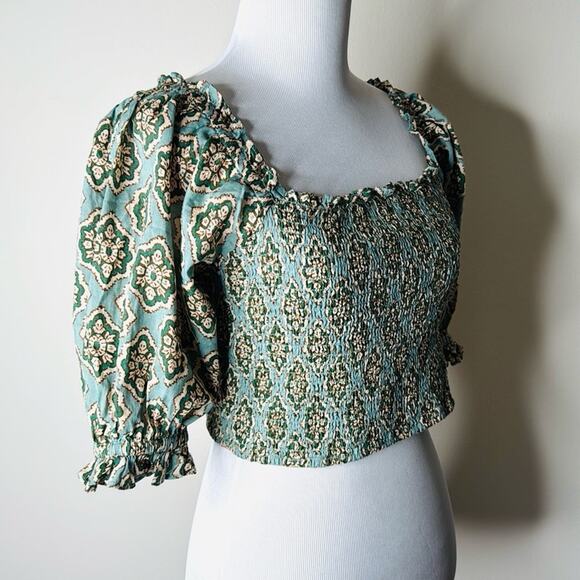 Zara Green Patterned Smocked Puff Sleeve Crop Top - Picture 6 of 9